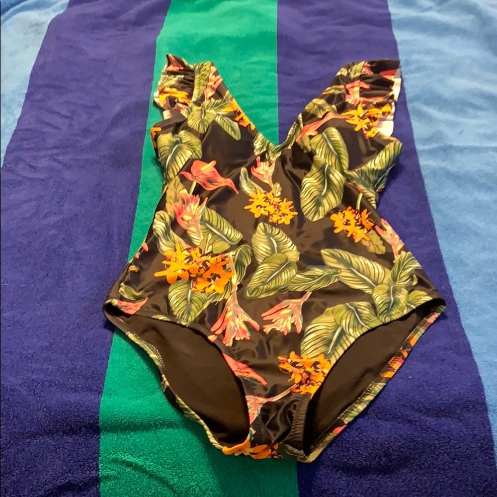 Jessica Simpson Banana Leaf One Piece